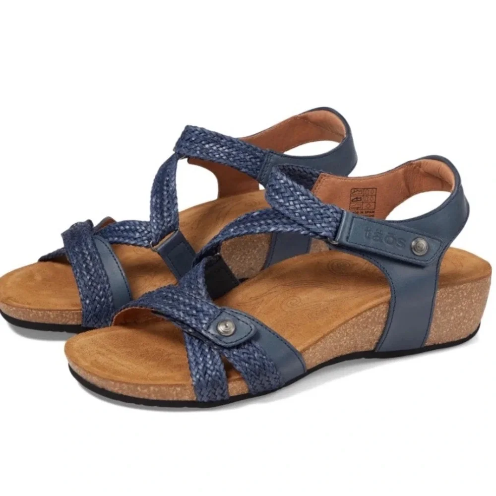 Taos Trulie Navy Leather Strappy Hook & Loop Wedge Sandals Women's Size 37 6-6.5
